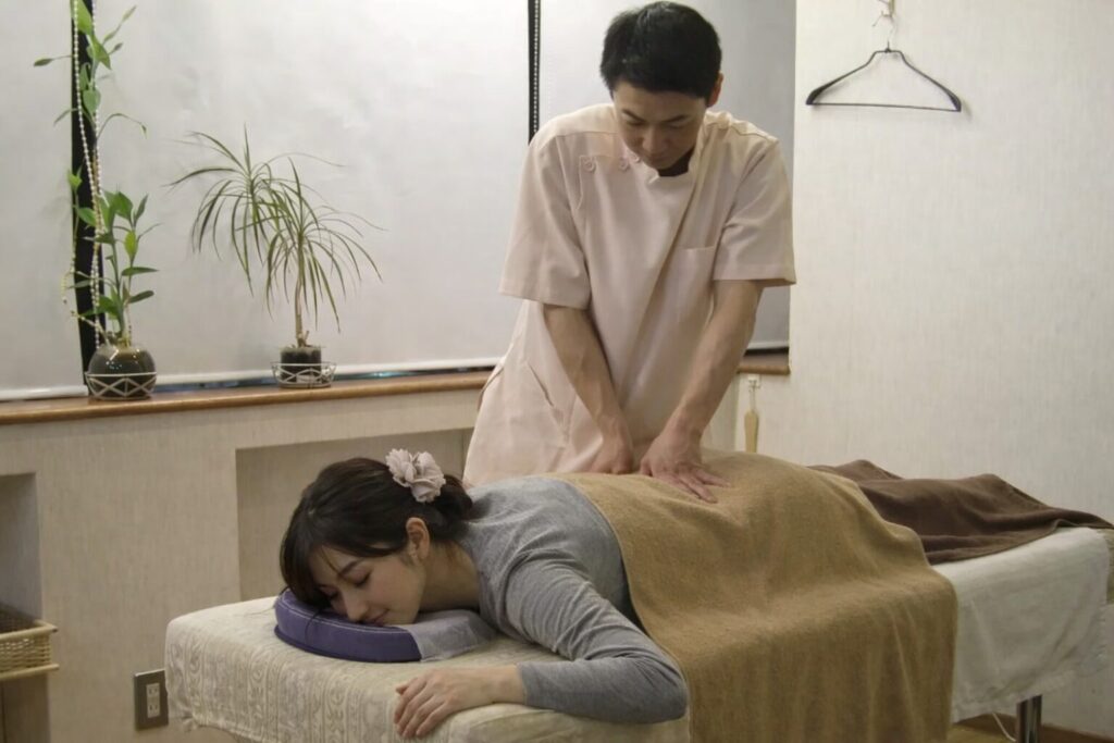 経絡経穴を熟知する国家資格者が施術する指圧マッサージです！